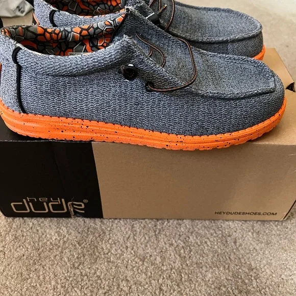 COPY - Hey Dude Cincinnati - Picture 4 of 4